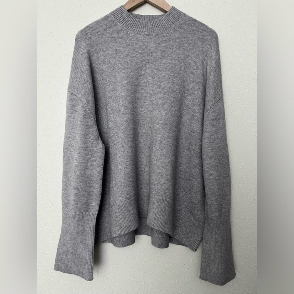 Oversized Crewneck Sweater - Picture 2 of 5